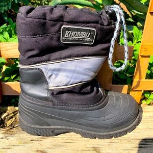 Khombu Winter/Snow Boots Size 4